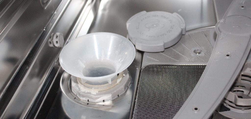 How to Use Liquid Dishwasher Detergent