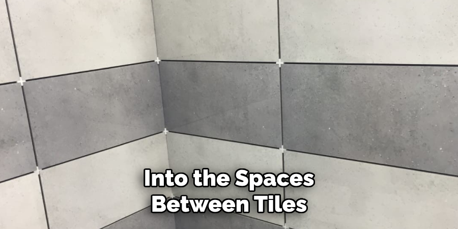 Into the Spaces
Between Tiles