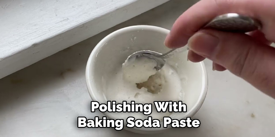 Polishing With Baking Soda Paste