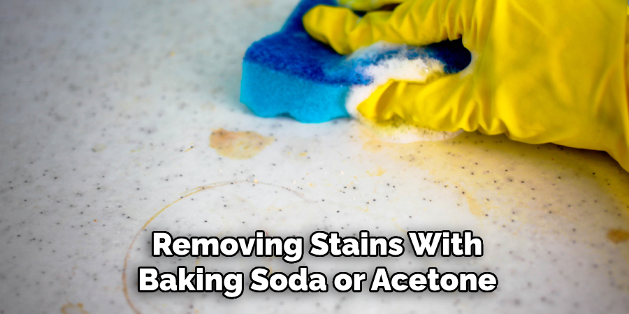 Removing Stains With Baking Soda or Acetone