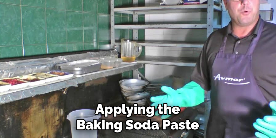 Applying the Baking Soda Paste